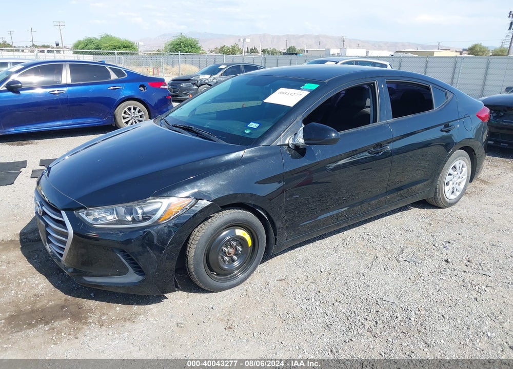 2018 HYUNDAI ELANTRA SE VIN: 5NPD74LF4JH376323