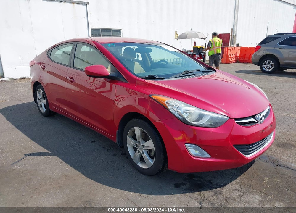 2013 HYUNDAI ELANTRA GLS VIN: KMHDH4AE2DU967859