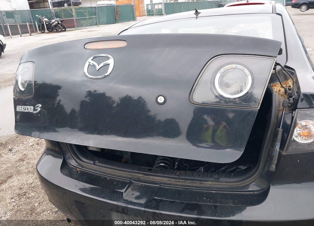 2007 MAZDA 3 I VIN: JM1BK32G171755273