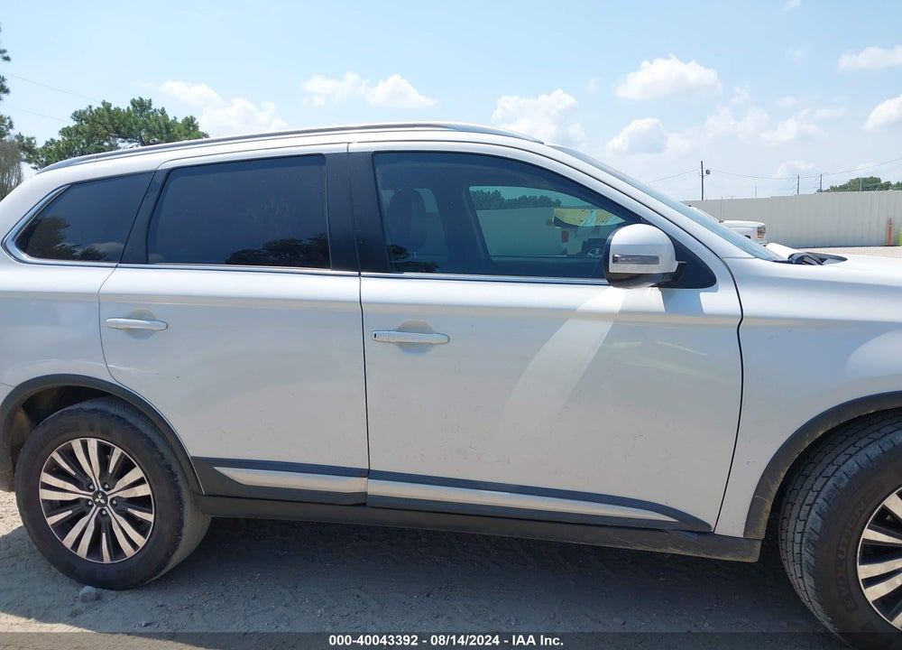 2019 MITSUBISHI OUTLANDER SEL VIN: JA4AD3A31KZ038042