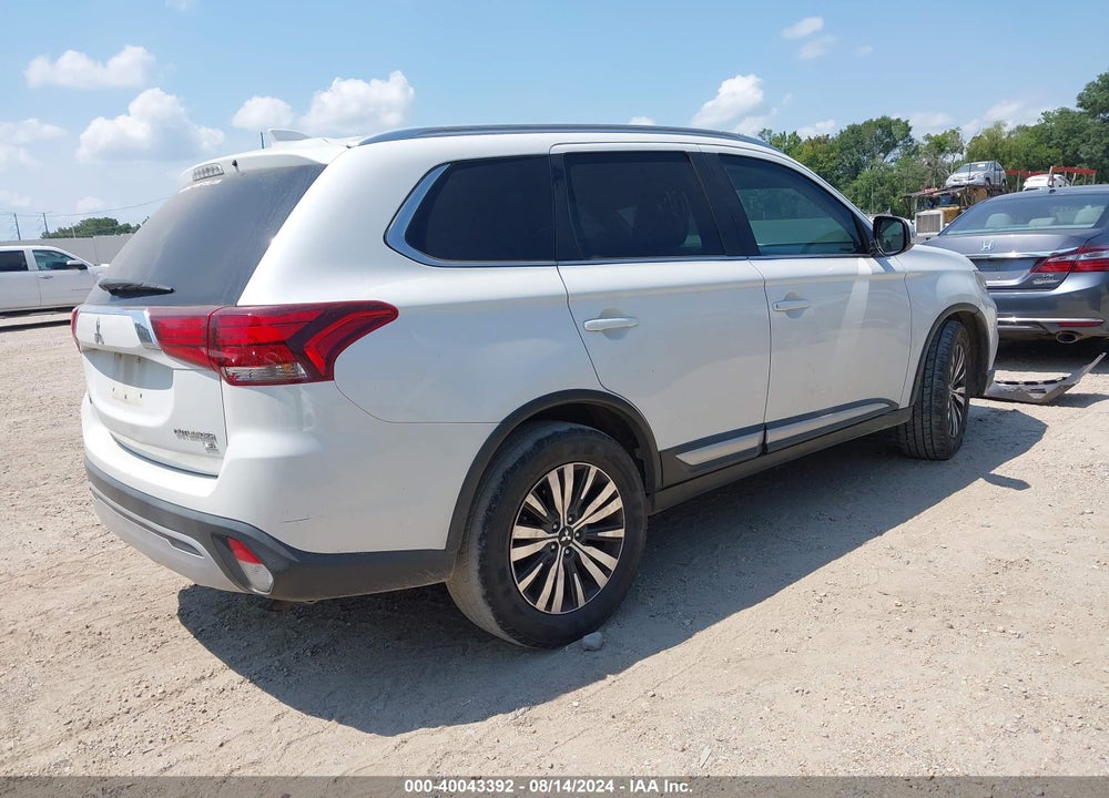 2019 MITSUBISHI OUTLANDER SEL VIN: JA4AD3A31KZ038042