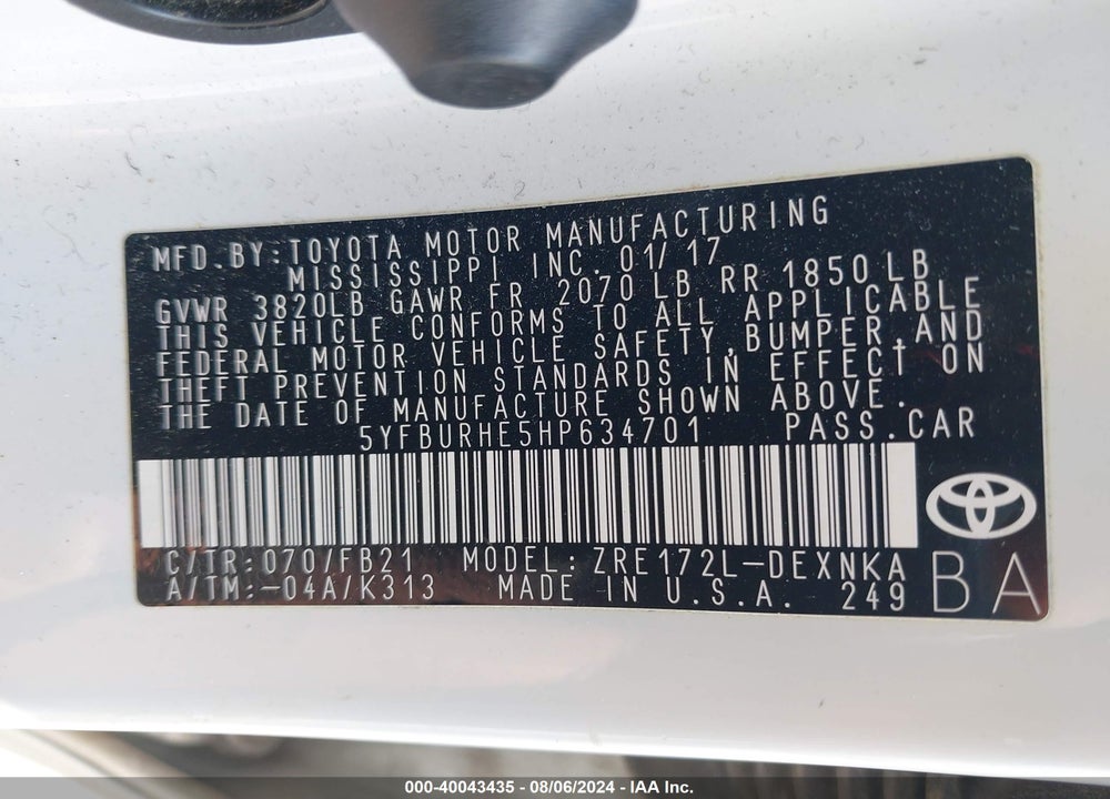 2017 TOYOTA COROLLA LE VIN: 5YFBURHE5HP634701