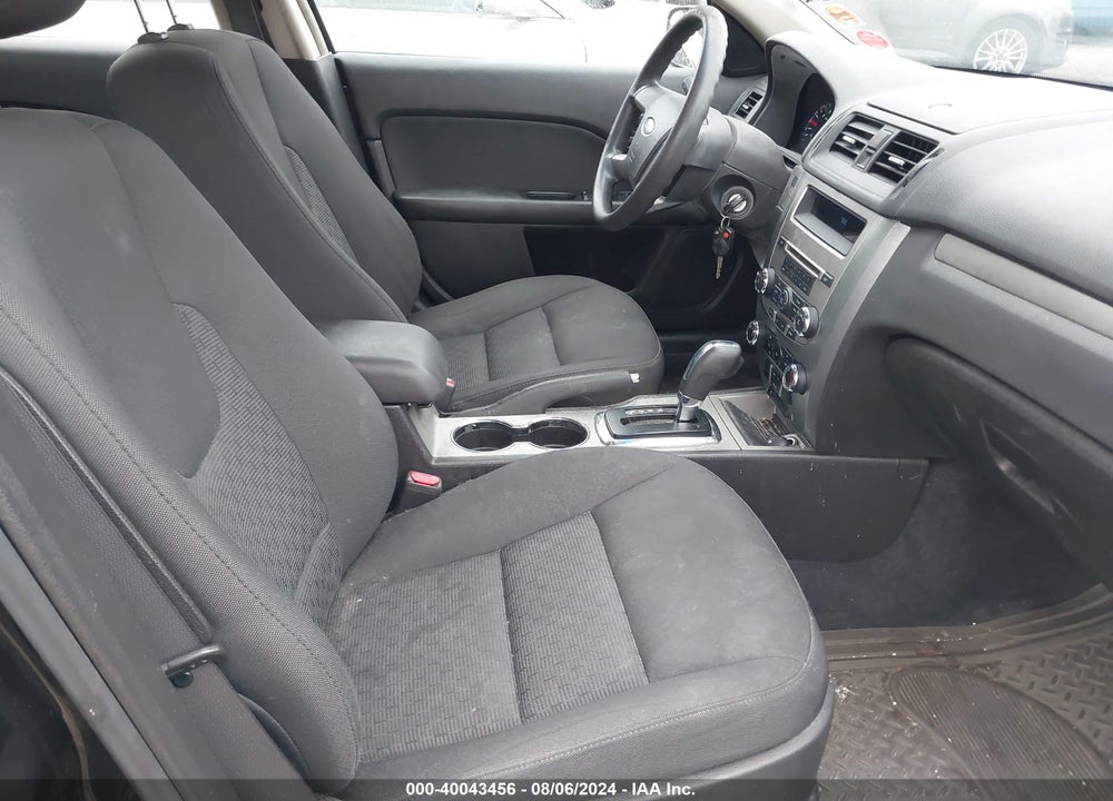 2010 FORD FUSION SE VIN: 3FAHP0HA2AR156964