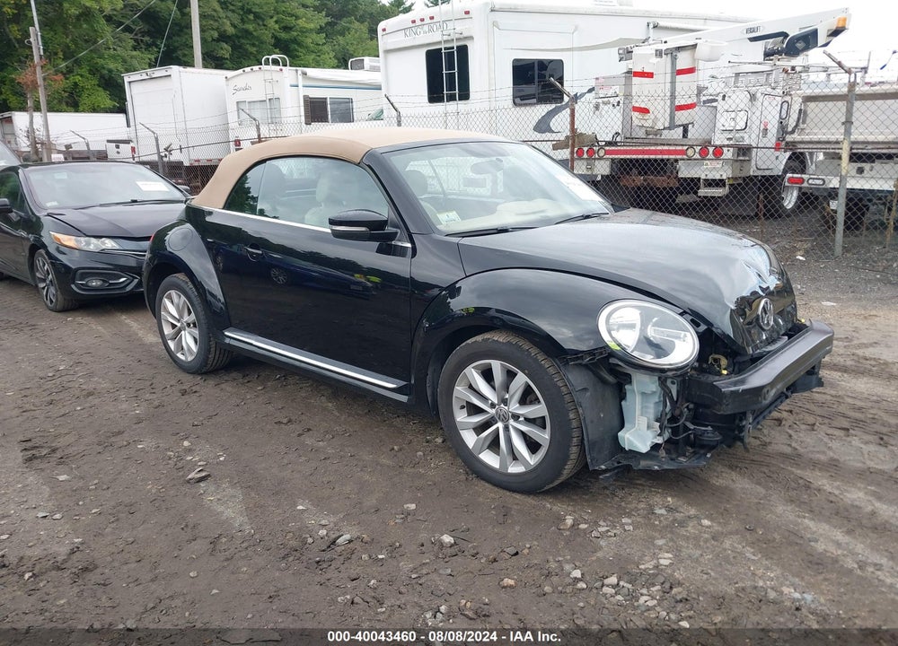 2014 VOLKSWAGEN BEETLE 2.0L TDI VIN: 3VW5L7AT3EM802560
