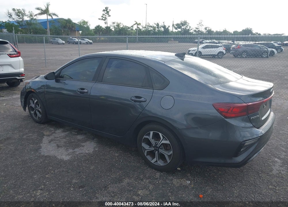 2019 KIA FORTE LXS VIN: 3KPF24ADXKE092368
