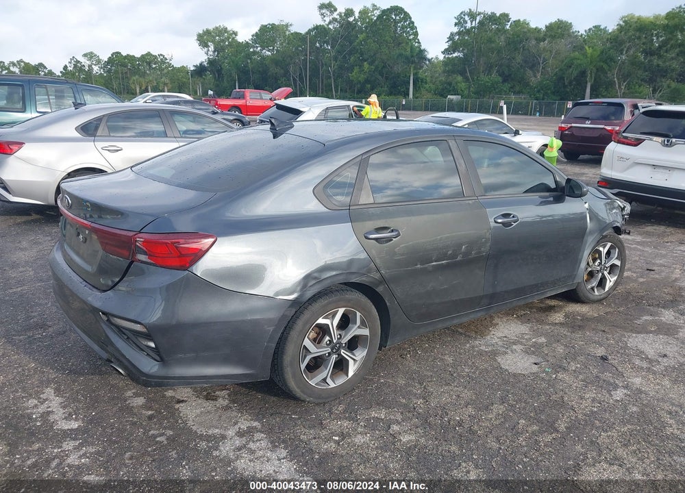 2019 KIA FORTE LXS VIN: 3KPF24ADXKE092368