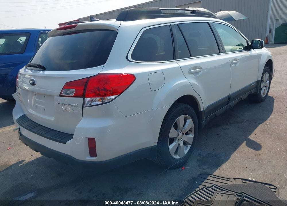 2014 SUBARU OUTBACK 2.5I PREMIUM VIN: 4S4BRBCC3E3302755