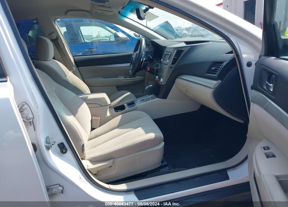 2014 SUBARU OUTBACK 2.5I PREMIUM VIN: 4S4BRBCC3E3302755