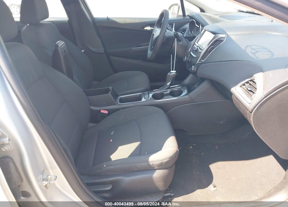 2017 CHEVROLET CRUZE LT AUTO VIN: 1G1BE5SM7H7118467