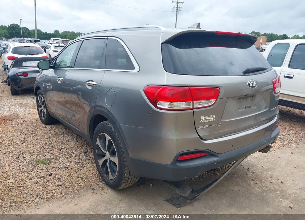 2016 KIA SORENTO 2.0T EX VIN: 5XYPH4A17GG041512