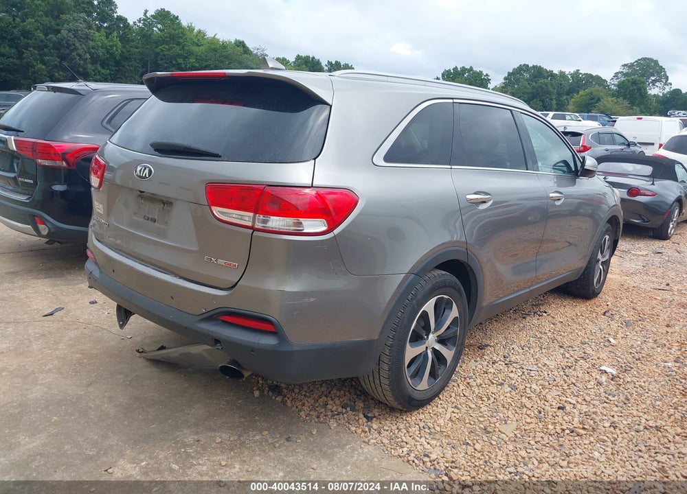 2016 KIA SORENTO 2.0T EX VIN: 5XYPH4A17GG041512