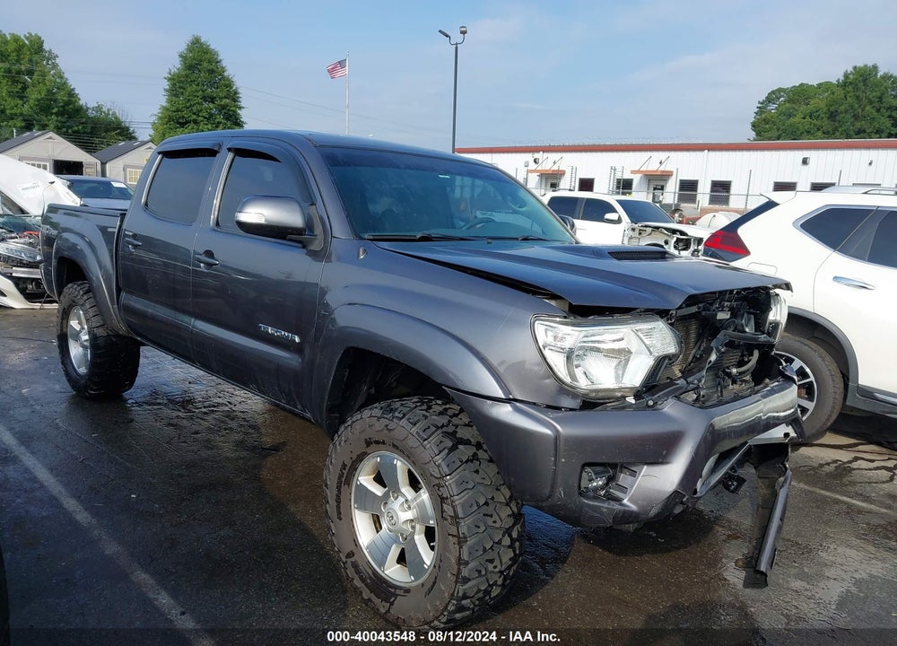 2015 TOYOTA TACOMA BASE V6 VIN: 5TFLU4EN7FX147185