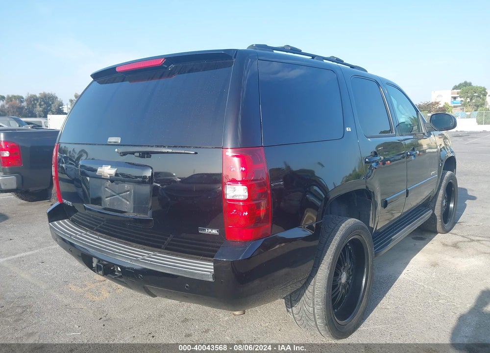 2009 CHEVROLET TAHOE LT2 VIN: 1GNFK230X9R130458