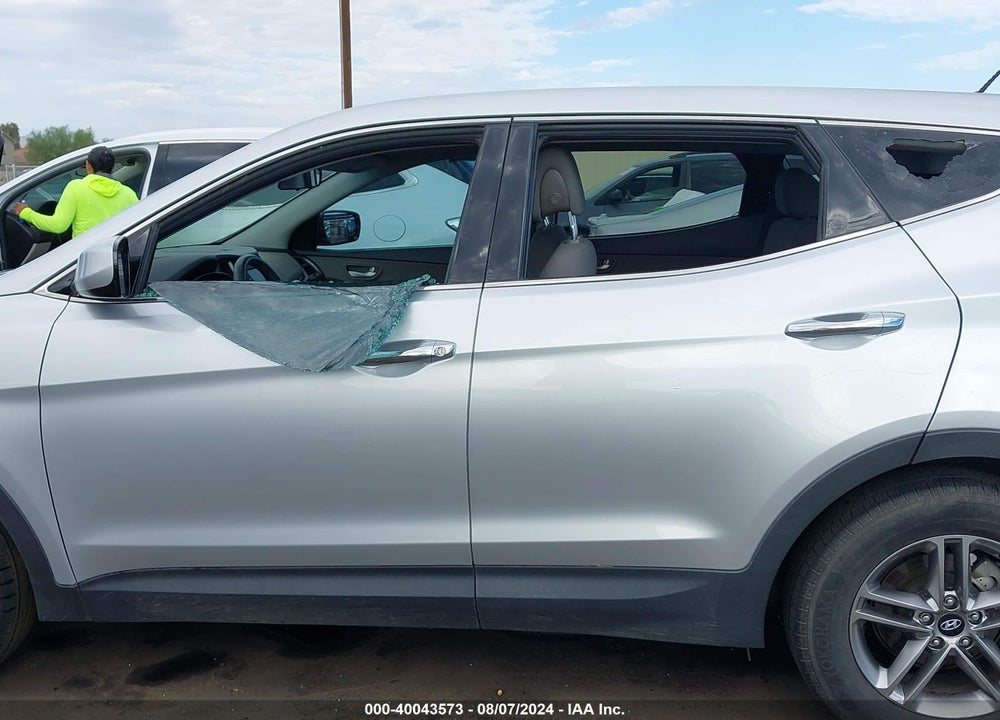 2018 HYUNDAI SANTA FE SPORT 2.4L VIN: 5XYZTDLB2JG511255
