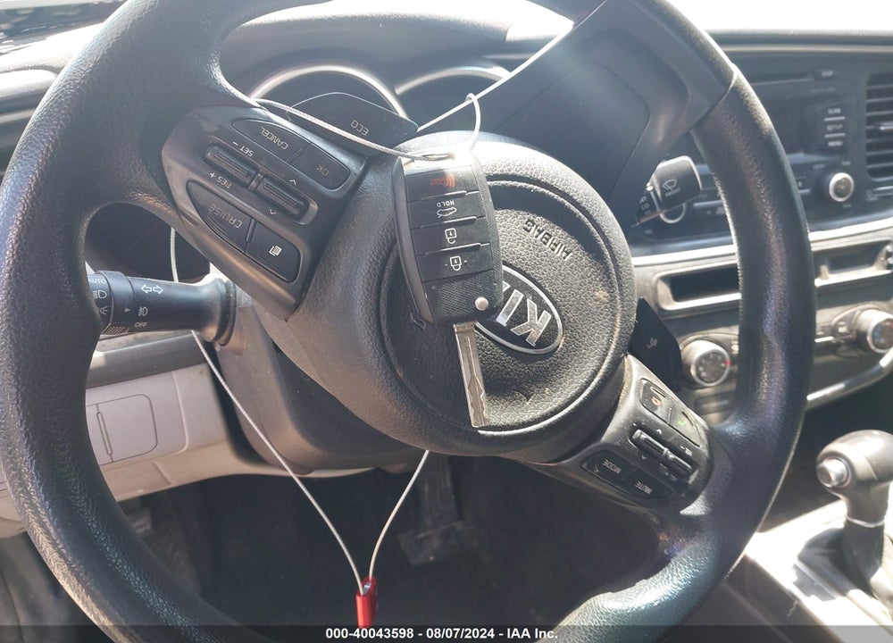 2015 KIA OPTIMA LX VIN: KNAGM4A75F5556352