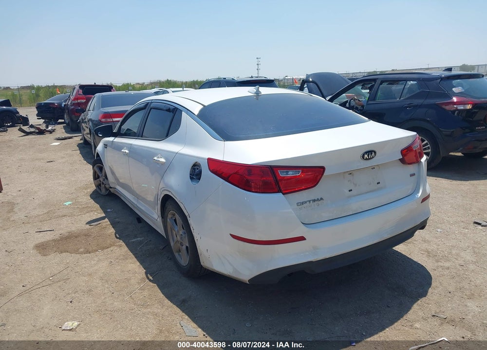 2015 KIA OPTIMA LX VIN: KNAGM4A75F5556352