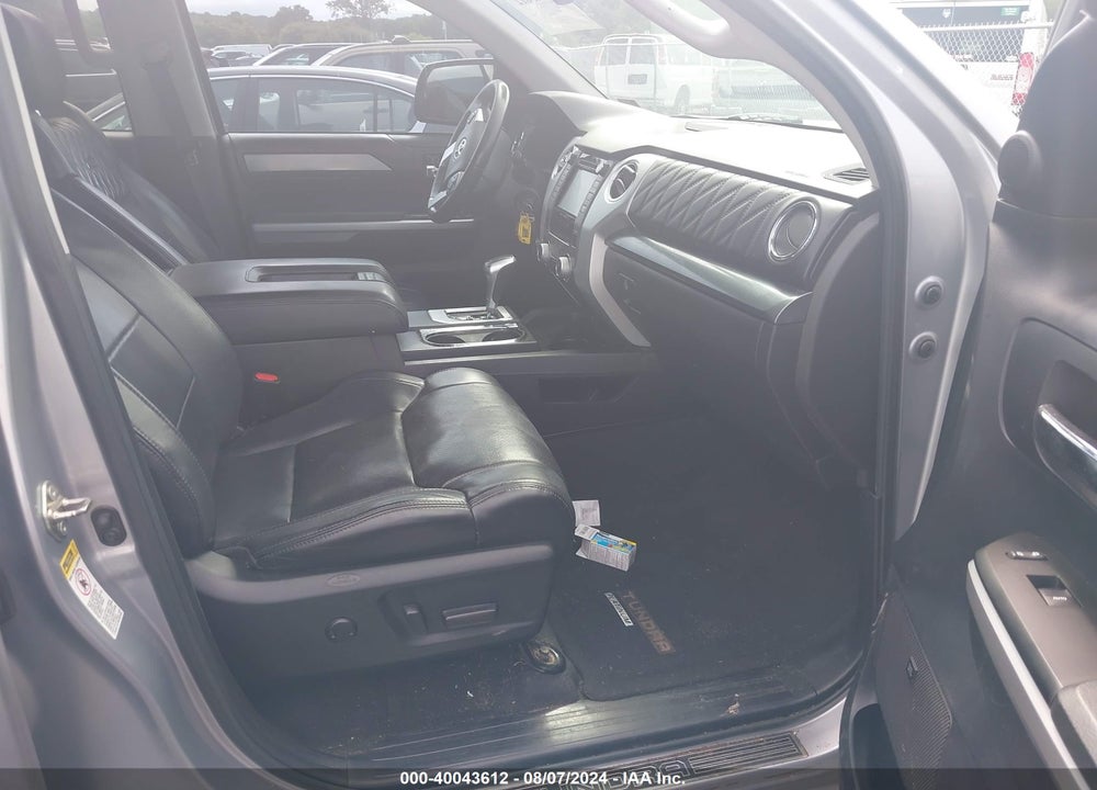 2016 TOYOTA TUNDRA PLATINUM 5.7L V8 VIN: 5TFAY5F16GX518903