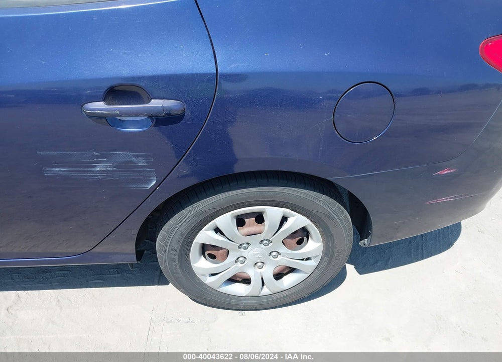 2010 HYUNDAI ELANTRA GLS VIN: KMHDU4AD6AU955129