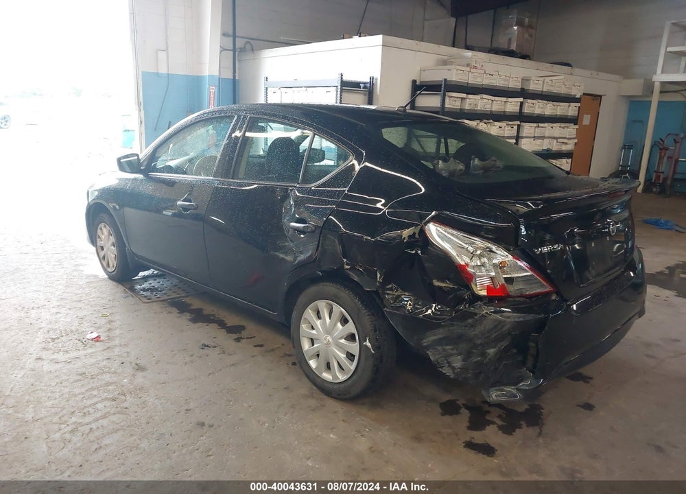 2018 NISSAN VERSA 1.6 S+ VIN: 3N1CN7AP4JL820527
