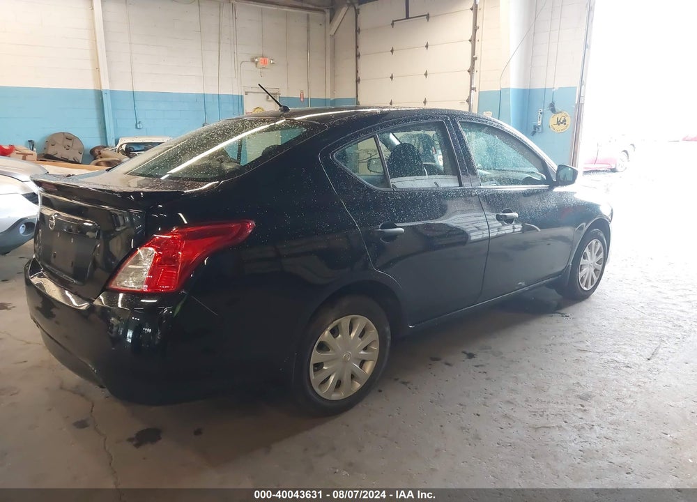 2018 NISSAN VERSA 1.6 S+ VIN: 3N1CN7AP4JL820527