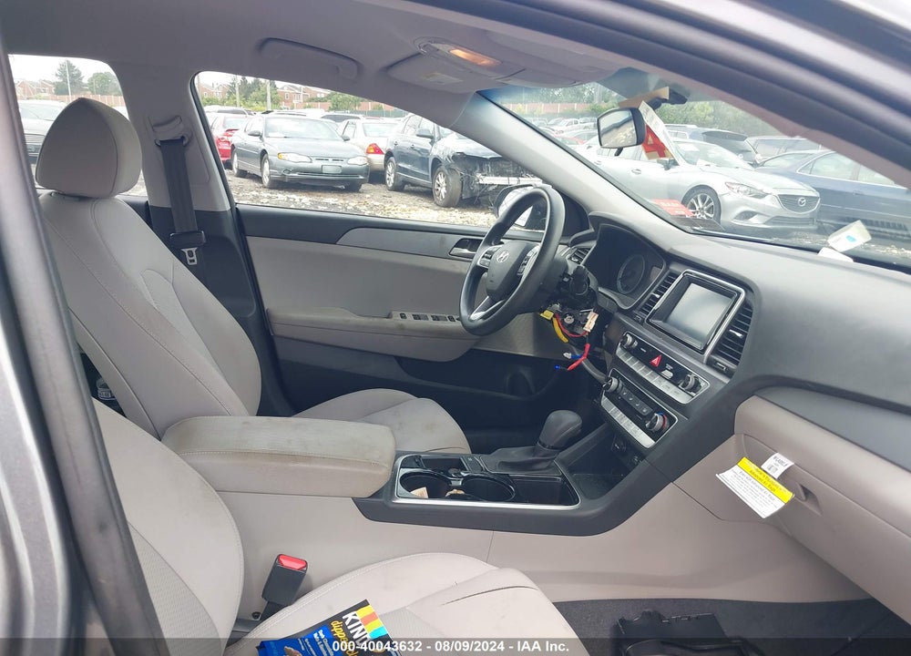 2018 HYUNDAI SONATA VIN: 5NPE24AF9JH702266