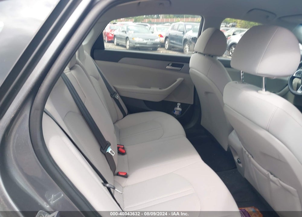 2018 HYUNDAI SONATA VIN: 5NPE24AF9JH702266
