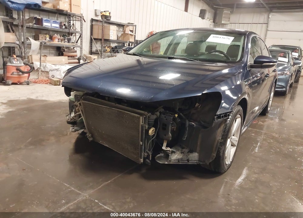 2012 VOLKSWAGEN PASSAT 2.0L TDI SE VIN: 1VWBN7A34CC051044