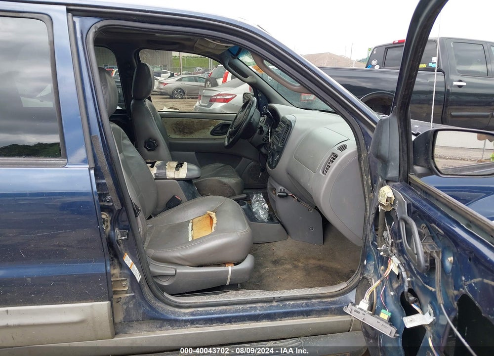 2002 FORD ESCAPE XLT VIN: 1FMCU04162KB43994