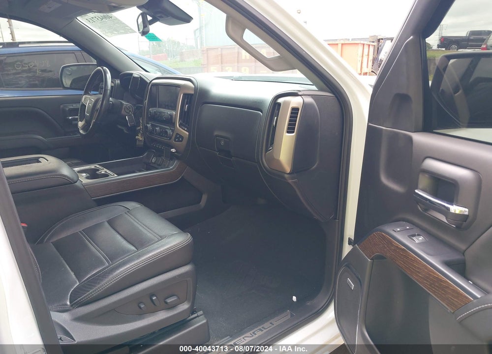 2018 GMC SIERRA 1500 DENALI VIN: 3GTU2PEC3JG527468