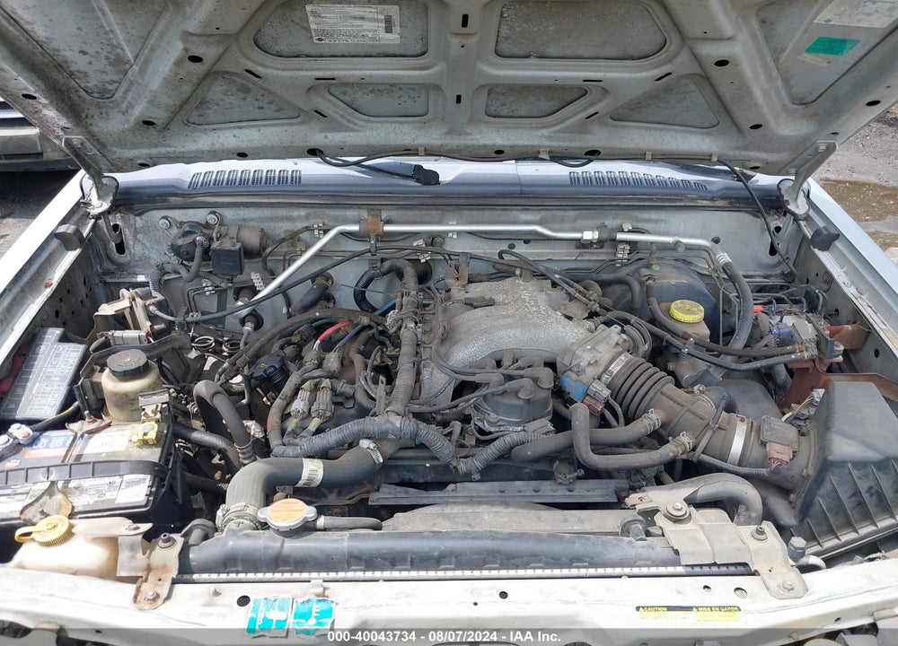 2001 NISSAN XTERRA XE VIN: 5N1ED28Y21C572876