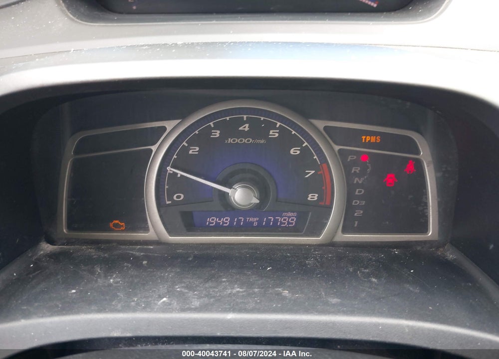 2010 HONDA CIVIC LX VIN: 19XFA1F55AE025226