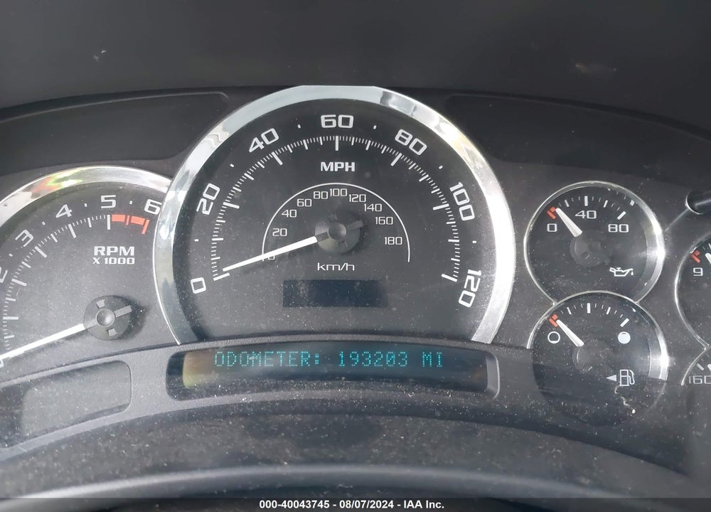 2005 CADILLAC ESCALADE ESV STANDARD VIN: 3GYFK66N05G277576
