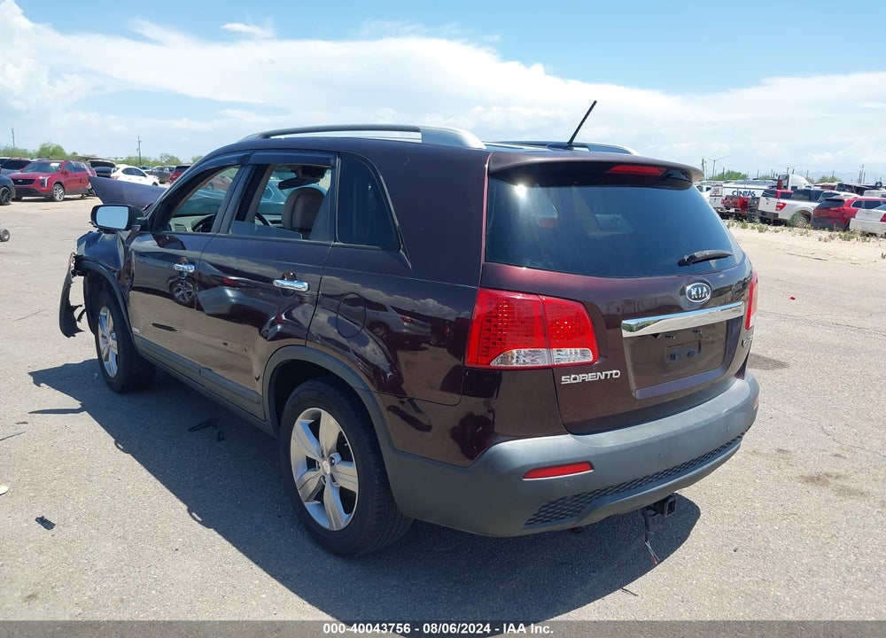 2013 KIA SORENTO EX VIN: 5XYKUCA62DG387216