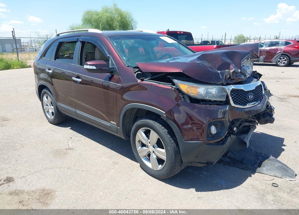 2013 KIA SORENTO EX VIN: 5XYKUCA62DG387216