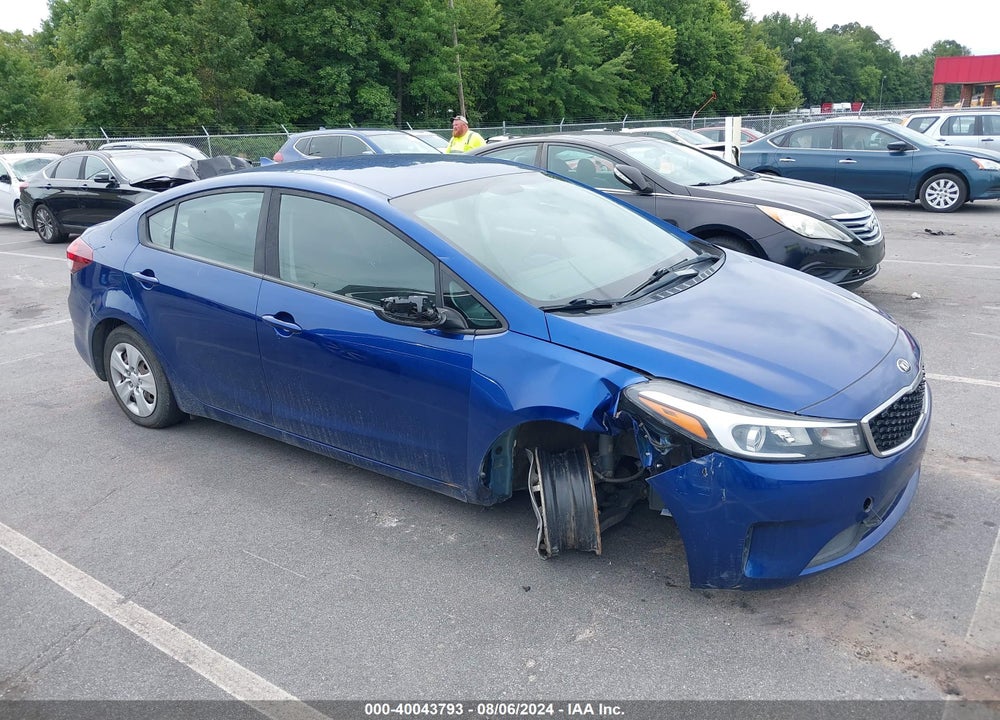 2018 KIA FORTE LX VIN: 3KPFK4A72JE206257