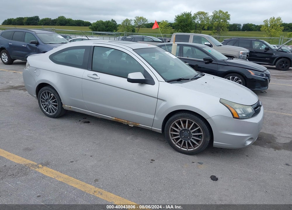 2009 FORD FOCUS SES VIN: 1FAHP33N39W198872