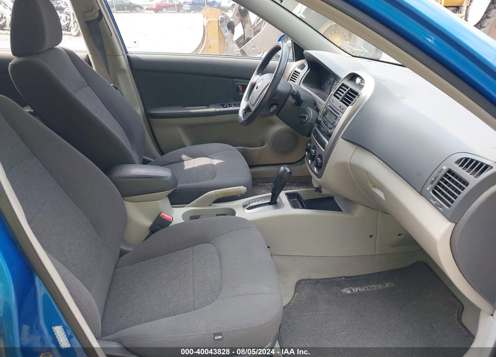 2006 KIA SPECTRA5 VIN: KNAFE162X65217882