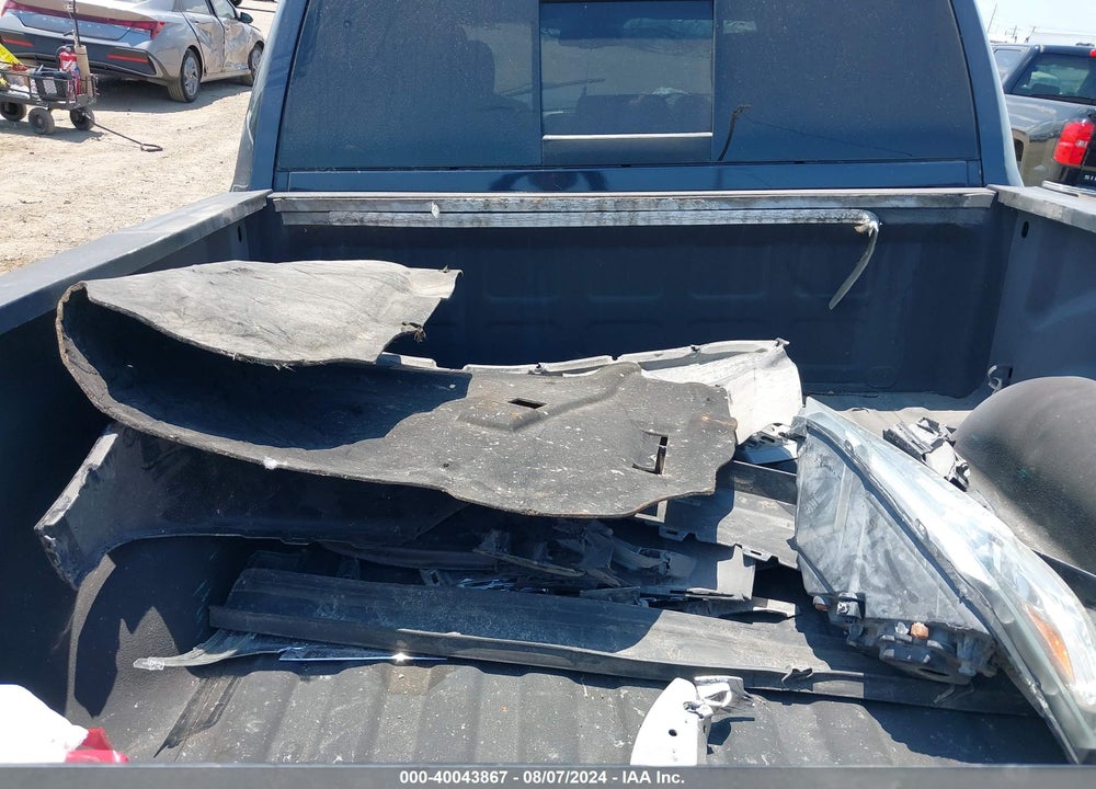 2015 RAM 1500 VIN: 1C6RR7NT0FS643459