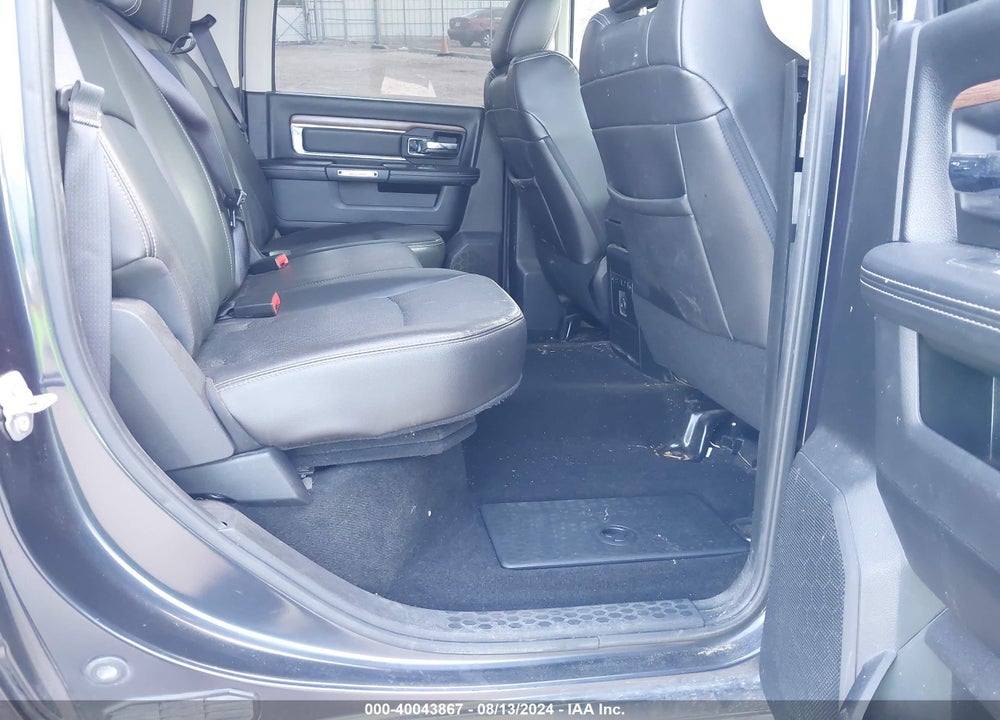 2015 RAM 1500 VIN: 1C6RR7NT0FS643459