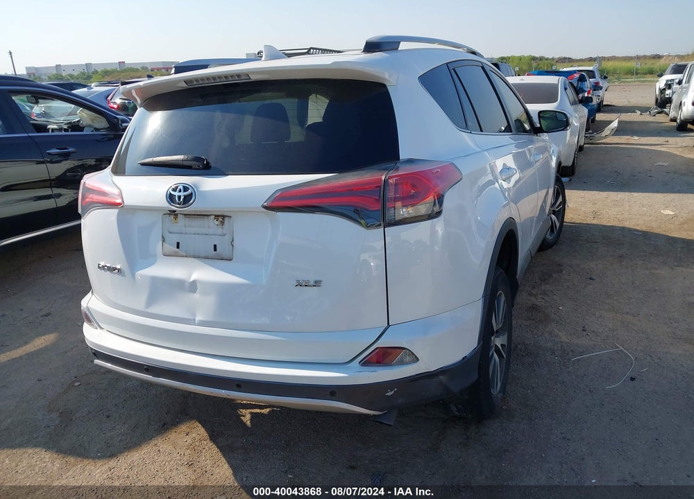 2016 TOYOTA RAV4 XLE VIN: 2T3WFREV4GW280187