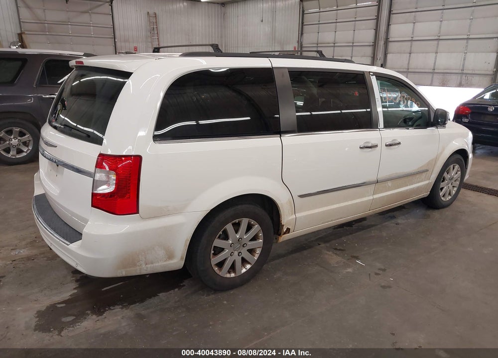 2011 CHRYSLER TOWN & COUNTRY TOURING-L VIN: 2A4RR8DGXBR704793