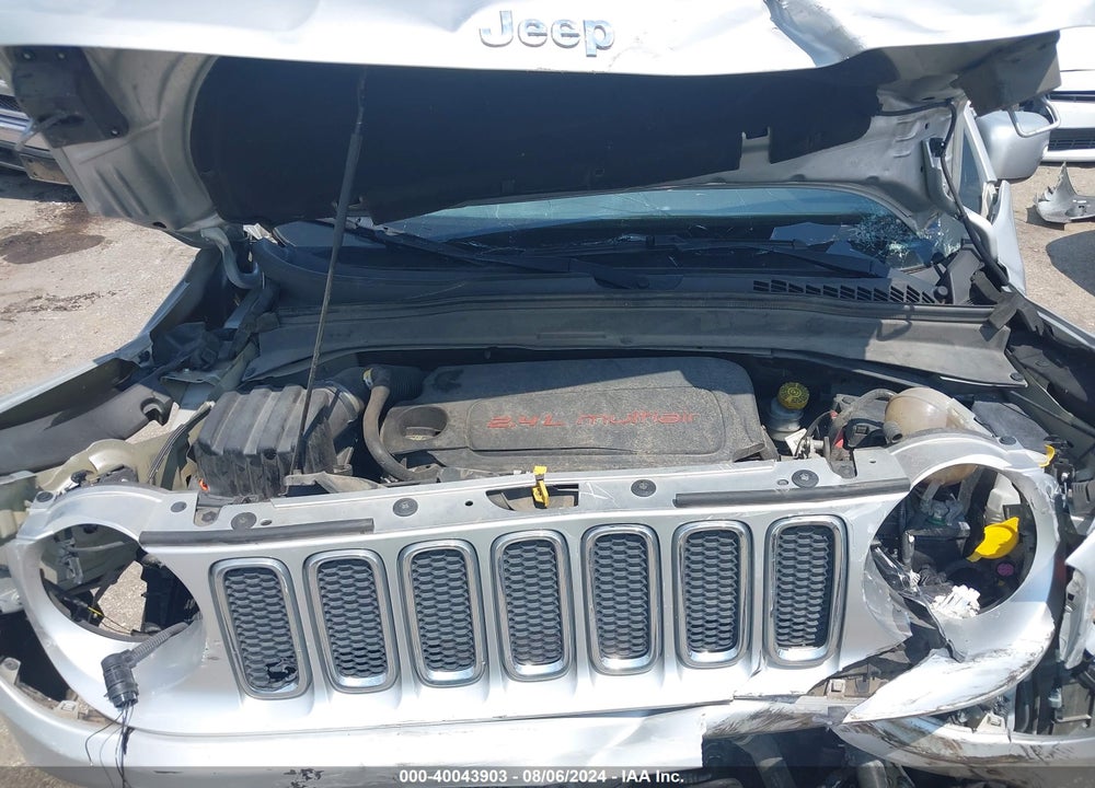 2015 JEEP RENEGADE LIMITED VIN: ZACCJBDT3FPC49521