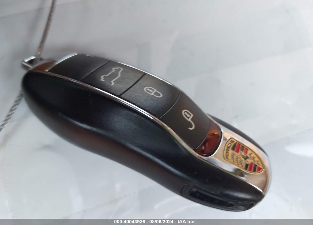 2013 PORSCHE CAYENNE DIESEL VIN: WP1AF2A29DLA41034