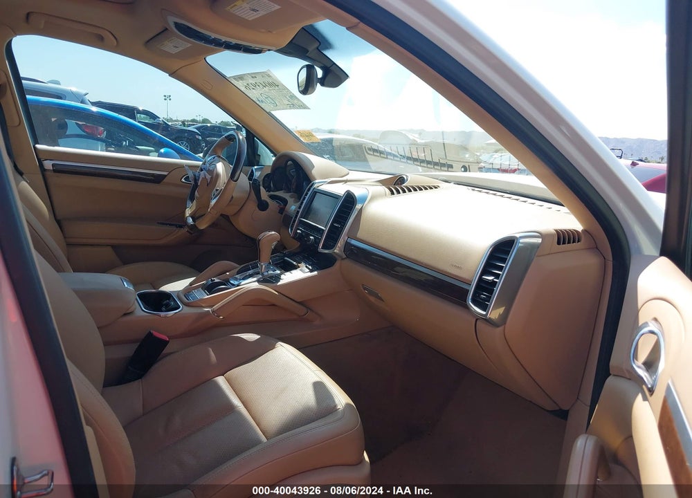 2013 PORSCHE CAYENNE DIESEL VIN: WP1AF2A29DLA41034