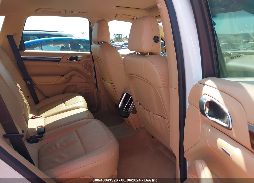 2013 PORSCHE CAYENNE DIESEL VIN: WP1AF2A29DLA41034