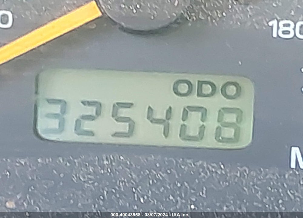 1998 SUBARU FORESTER S VIN: JF1SF6551WH757777