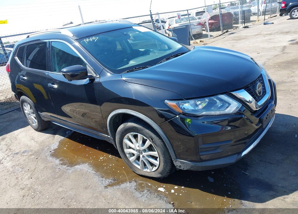2018 NISSAN ROGUE SV VIN: KNMAT2MV6JP560062