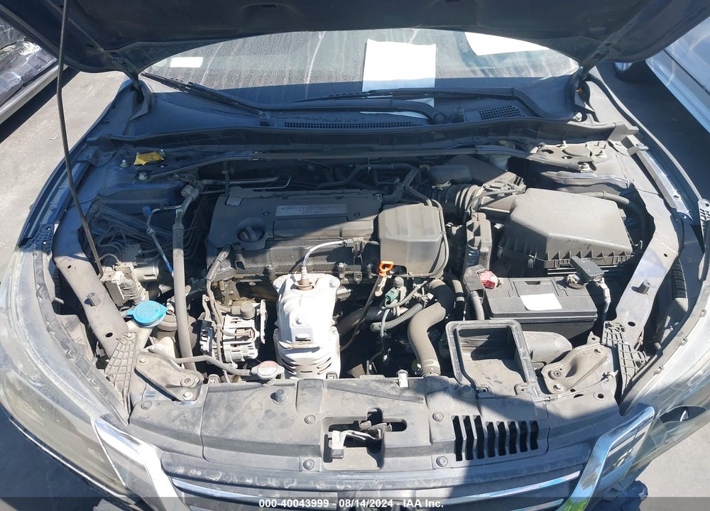 2015 HONDA ACCORD SPORT VIN: 1HGCR2F5XFA105487