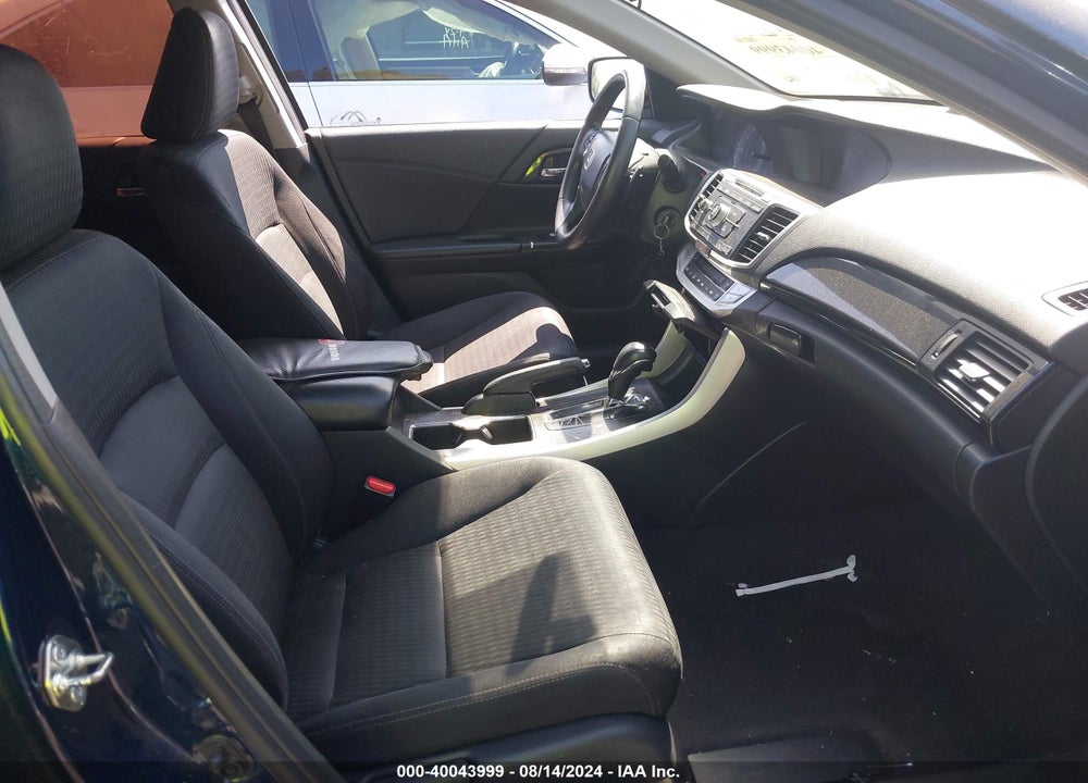 2015 HONDA ACCORD SPORT VIN: 1HGCR2F5XFA105487