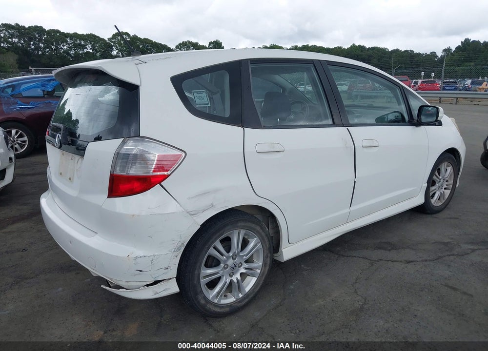 2010 HONDA FIT SPORT VIN: JHMGE8H46AC038482